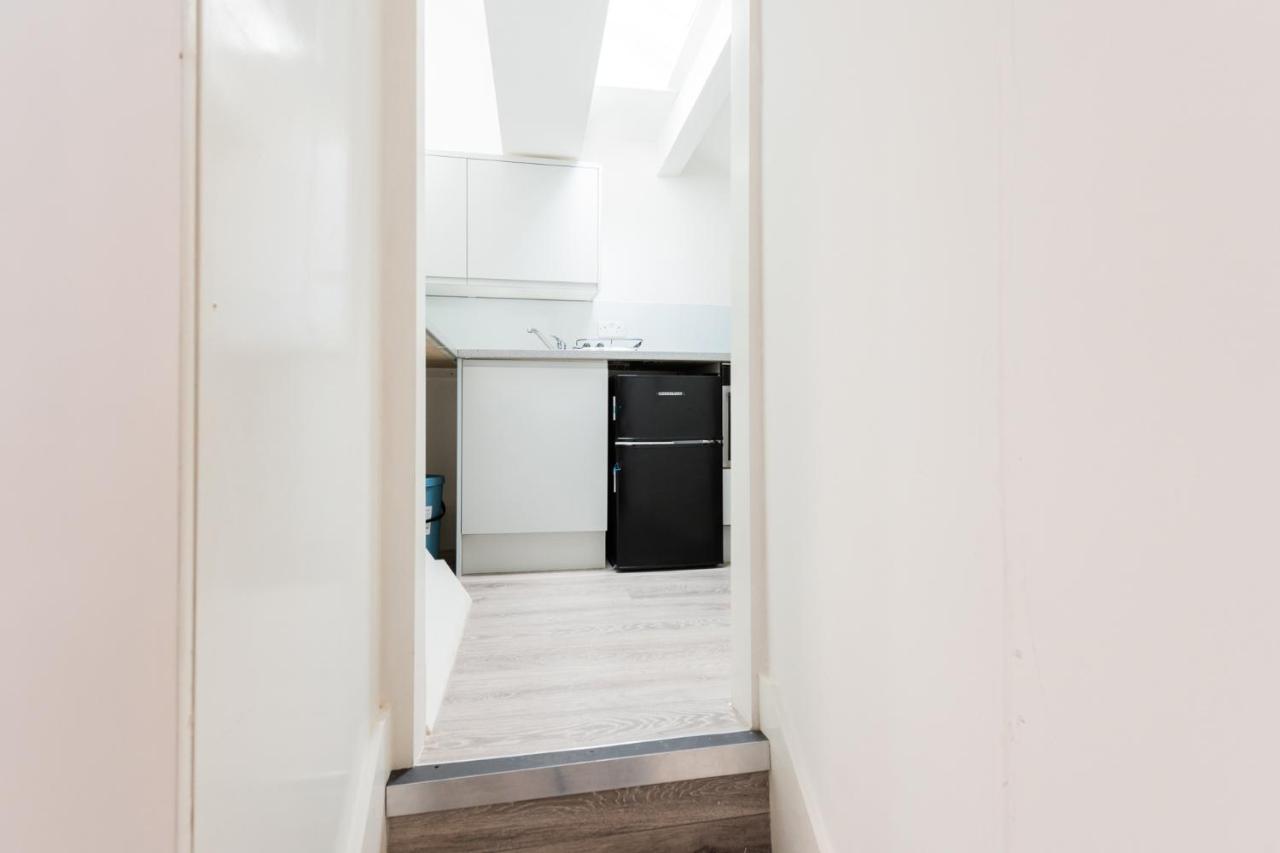 Stylish Studio Near Kensal Green 런던 외부 사진